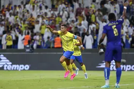 阿拉伯冠-C罗头槌破门 塔利斯卡传射 利雅得胜利4-1客胜图片