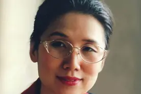中科院教授杨佳：29岁双目失明被丈夫抛弃，8年后的生活催人泪下图片