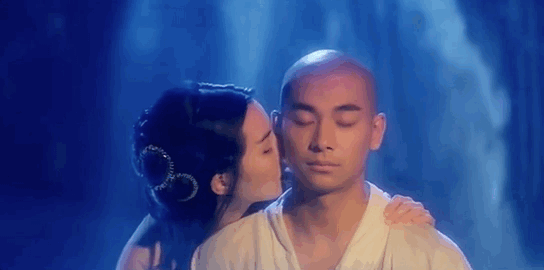 4月最火电影，败给一场床戏