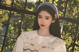 不用粉底也能美哭！鞠婧祎金晨的“无粉底妆容”，氛围感楚楚动人图片