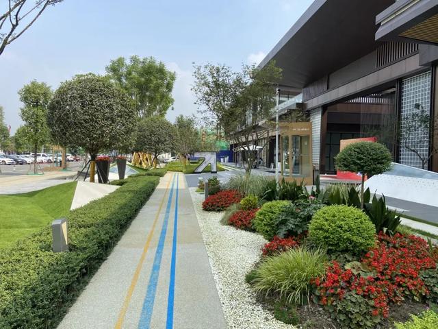 公园城市生活有多巴适？看成都TOD就知道了→