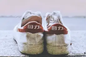 性价比低！安踏李宁斐乐还是专心搞流量，别来迫害运动帆布鞋了？图片