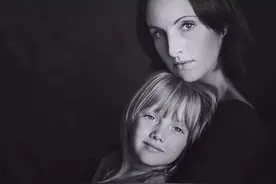 心理学家：你和母亲的关系，就是你和世界的关系图片