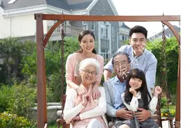 婚礼现场，新娘表情冷漠，知情人：她放不下甩了她的前任！图片