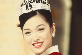 李珊珊疑健康再转差！连续2周腹泻难正常饮食，被惊恐症困扰多年图片