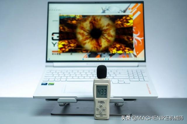 43分贝“宿舍战神”机械师曙光16S Ultra首发评测，首发7999起
