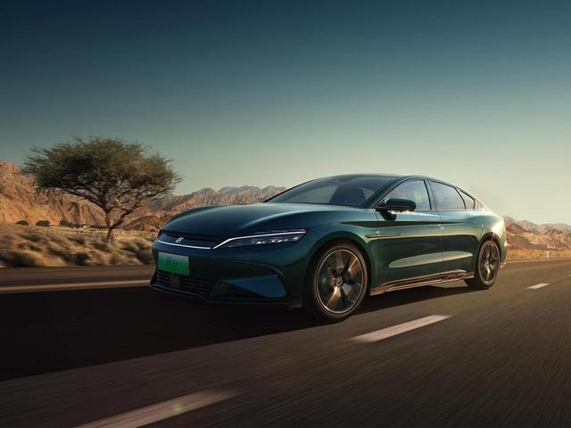 从被人嘲笑到资产万亿，王传福和比亚迪是怎样逆袭的？