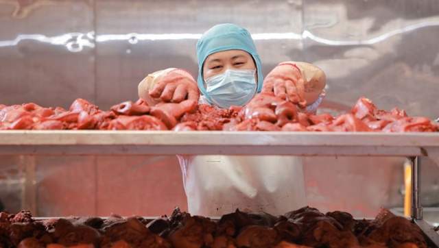 各地争抢细分预制菜之都;多家上市财报发布;喜姐冲击“炸串第一股”;预制菜新品“梁平嗦螺”...|周 各地争抢细分预制菜之都;多家上市财报发布;喜姐冲击“炸串第一股”;预制菜新品“梁平嗦螺”...|周