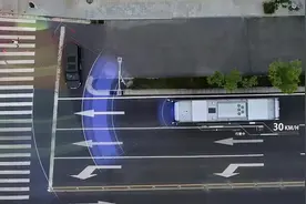 老外惊叹郑州无人驾驶成常态，巴西网友：“过马路它会停吗？”图片