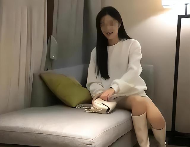 “只要钱到位，来我怀里躺着喝奶”！揭秘肮脏“人乳”交易