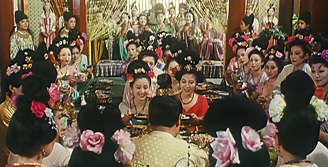 这三种侍寝方法让妃子们苦不堪言，皇帝却乐此不疲，究竟有多奇葩