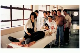 周星驰被低估的华语恐怖片NO.1，以笑声作为开向世界的枪图片