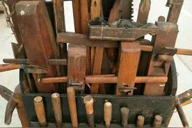 晒晒20种老木匠的工具，曾经手艺人靠它养活一家人，你认识几种？图片