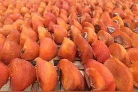 柿饼上的白霜能不能吃？网友：我一直以为这是一层人为加的糖霜……图片