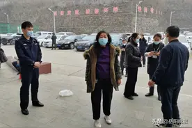 暖心！岳阳这三名露宿街头的可怜女子获救助图片