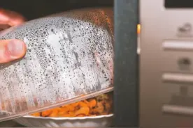 “塑料”到底能不能进微波炉？新研究：不存在真正的安全图片