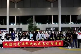 《武林风》出征吴哥窟！柬埔寨王子机场欢迎图片