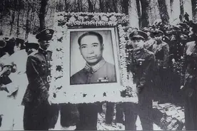 戴笠死因真相？她陪戴笠度过最后一晚，82岁出回忆录说戴笠是自杀图片