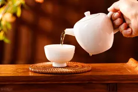 4种茶请停止饮用，不能用保温杯泡茶吗？告诉你真相图片