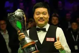 我断定中国的台球必定将来是世界的一极，因为台球在中国太普及了图片