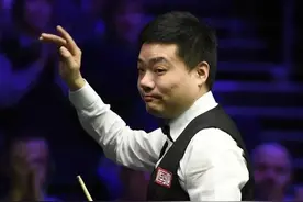 恭喜！中国一哥三场逆转，丁俊晖5-4绝杀斯佳辉，决胜局差点147图片