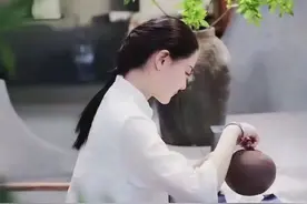 别人眼中“高冷”“冷傲”的我图片