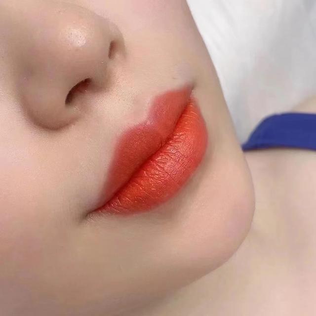 唇部保养,系统性改善各种唇部问题