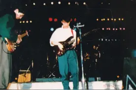 BEYOND LIVE.1988.10.16.实况现场《东方红》图片
