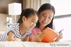 在家长会上，学霸妈与学渣妈的区别，差的不只是一星半点图片