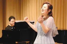 “和诗以歌” 西安女教师把古诗词“唱”给你看图片
