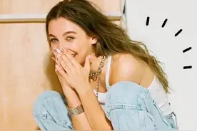 3年买两套千万豪宅，北美宅男女神酸哭网友：她才21岁啊…羡慕了图片