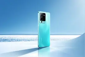 具备旗舰级性能！vivo S15系列全新加入强力“性能双子芯”图片
