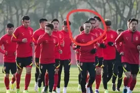 多支业余球队，已向男足发出挑战，反对者却称：国脚尊严岂容嘲弄图片