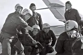 1974年，一颗气球飘到河北上空，周总理：不惜一切代价打掉图片