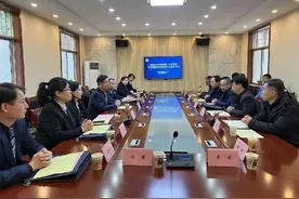 辐射引领 携手并进 西安市六中与鄠邑区二中结为“一对一”共建学校图片