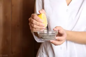 产康师培训，孕妇为什么喜欢吃酸味食物？图片