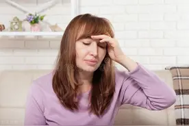 更年期 潮热盗汗 头晕心慌 这是身体转变的过程！如何有效干预图片