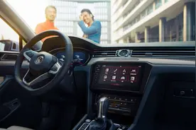 28岁，33岁，35岁，40岁，45岁，开上这五款车就算成功图片