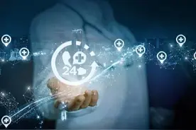 有人说医院不能实行三班倒吗？医生看病时间并不长，一去都得一天图片