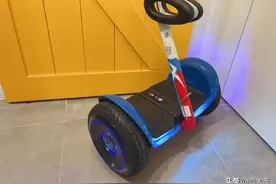 小朋友，你相信光麽？九号平衡车L8奥特曼定制版来了图片