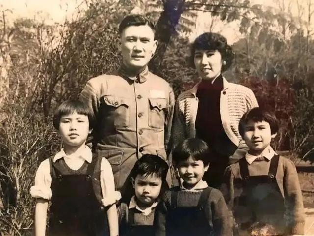 马英九：我的母亲