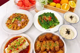 江西女子为工地男友做晚餐，走红朋友圈，网友：堪比酒店大厨图片