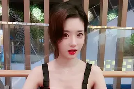 她因一张照片在网络走红，被网友称其为韩国最美女主播图片