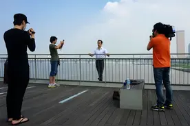 不结婚、不生娃，每年有十几万人自杀，韩国为何卷到地狱模式？图片