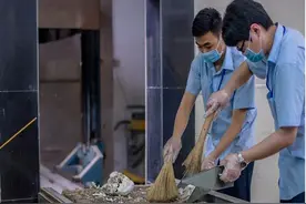 辟谣：2012年谣言某公司用尸油做辣条，生产1年辣条耗450万具尸体图片