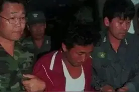 1996年，26名朝鲜特种兵通过潜艇渗透入韩国，遭到4万名军警围捕图片