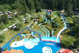 卑诗省这些水上乐园帮你度过清凉一夏！快约上小伙伴去水上冲浪吧图片