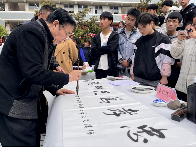 四川省民生研究会新媒体中心-官网