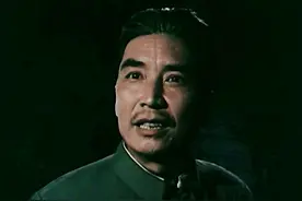 他是电影《黑三角》中隐藏最深的大反派 却活得通透又自在 今年93岁图片