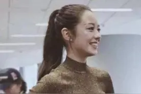 小腹堆积、肉大腿，衣服拉链拉不上，这才是女星的真实身材图片